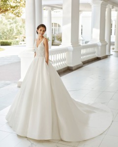 SUNE Brautkleid Sale