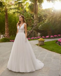 HESPER Brautkleid V-Ausschnitt Brautkleid Sale