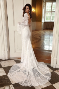 AGNIESZKA SWIATLY Victoria   Rücken