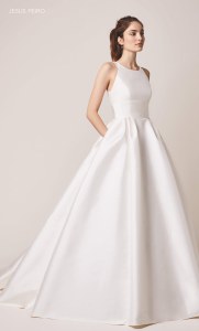 Jesus Peiro clean chic Brautkleid