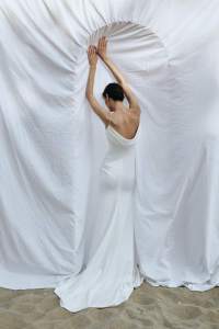 clean schlicht Brautkleid